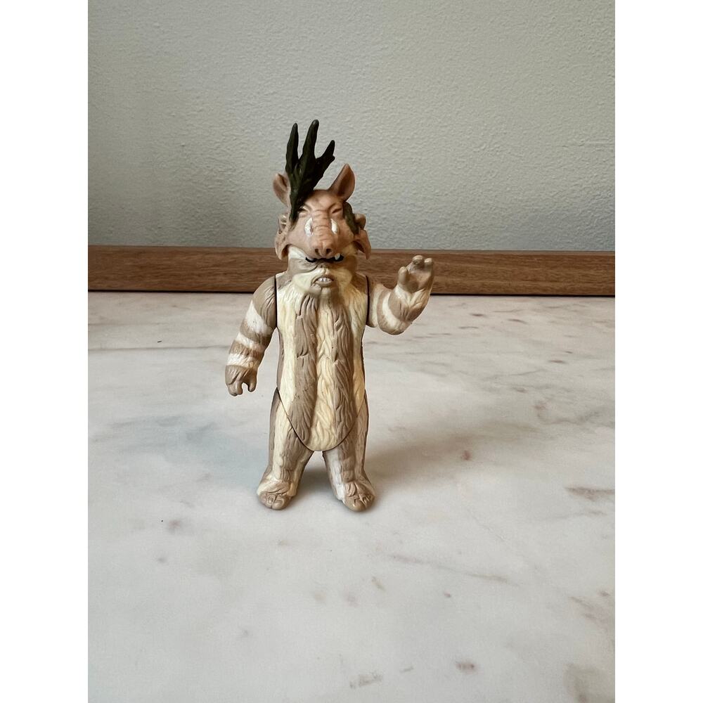 Star Wars Return of the Jedi Figure Logray Ewok Ewok 3.75" RARE 1983 Kenner